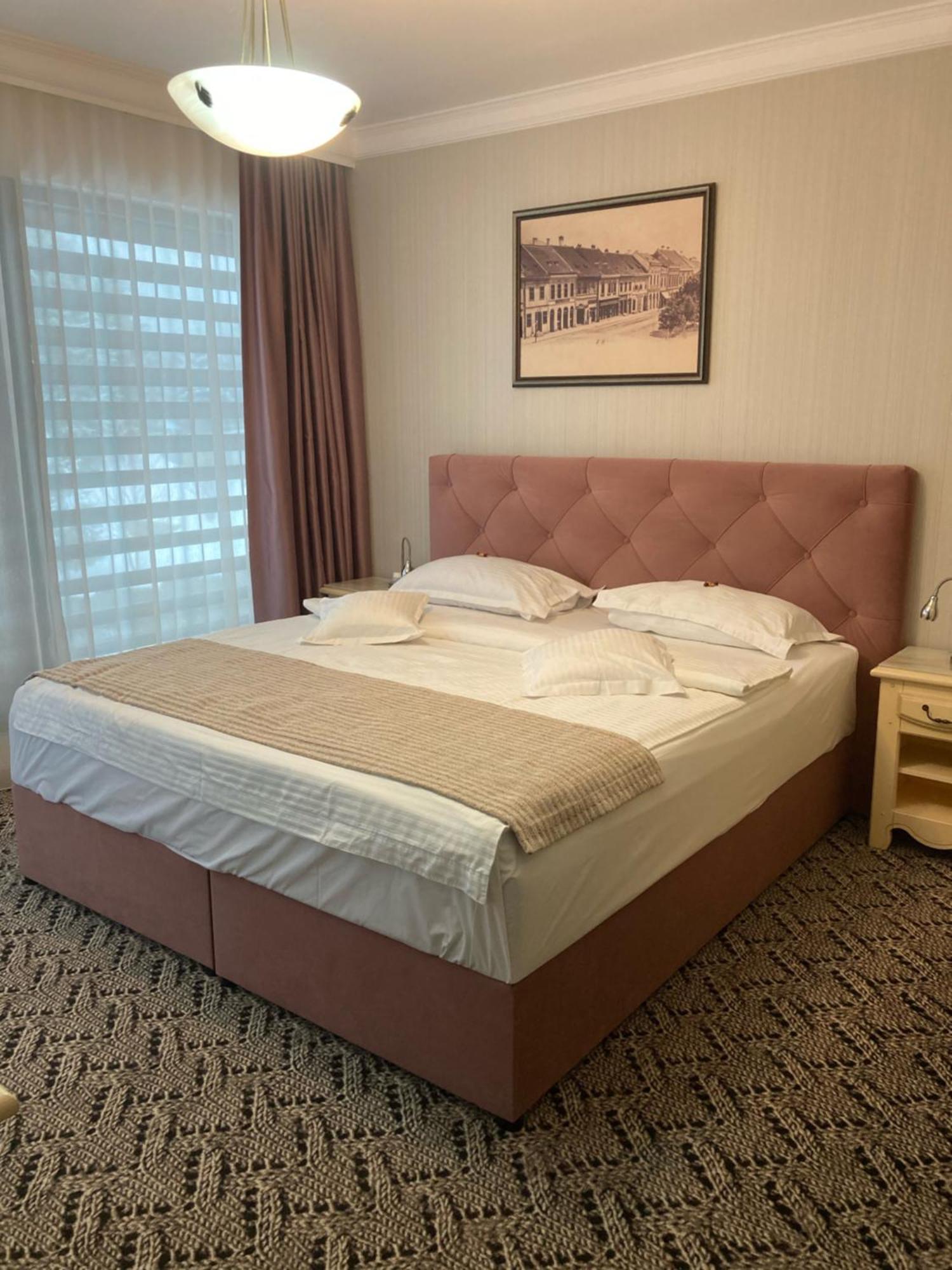 Hotel Roser House Boutique - Pe Malul Lacului Colibiţa Zimmer foto